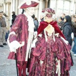 venice-red-carnival-costumes